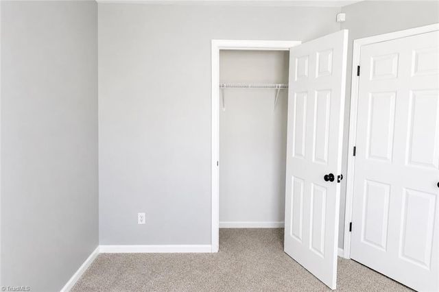 730 Wynbrook Square Lane, Winston-salem, NC 27103
