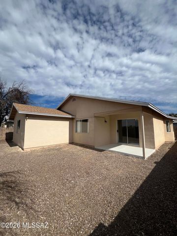 3292 S Kristina Park Loop, Tucson, AZ 85730