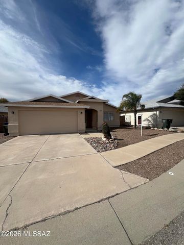 3292 S Kristina Park Loop, Tucson, AZ 85730