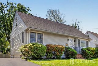 4 Gregory Drive, Hamilton, NJ 08690
