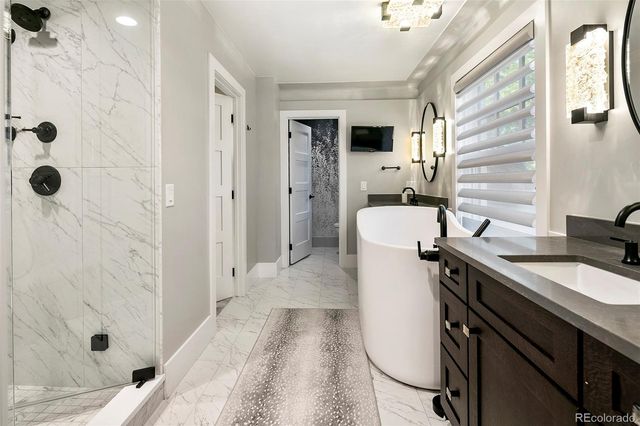 629 S Downing Street, Denver, CO 80209