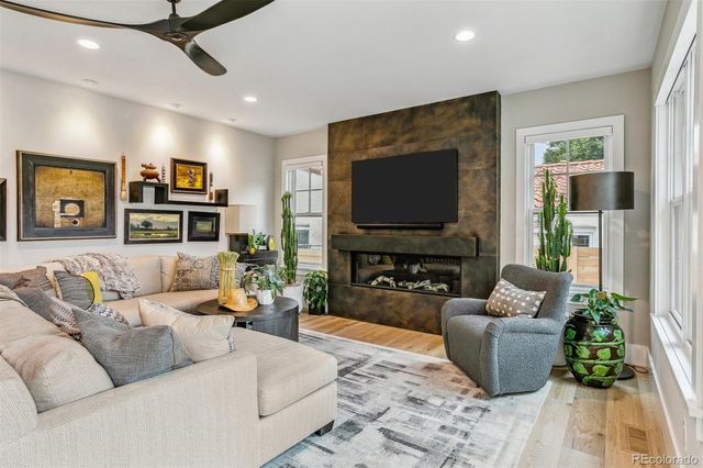 629 S Downing Street, Denver, CO 80209