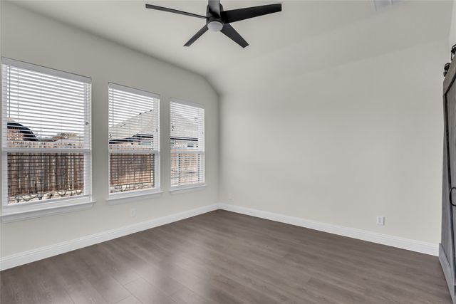 396 N Montague Street, Pilot Point, TX 76258