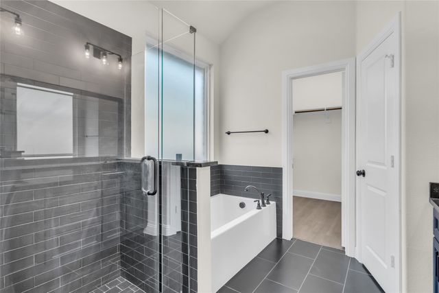 396 N Montague Street, Pilot Point, TX 76258