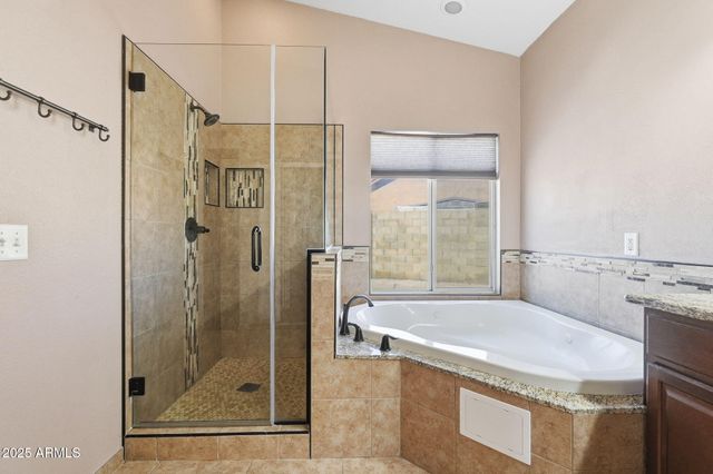 1619 E CARTER Road, Phoenix, AZ 85042