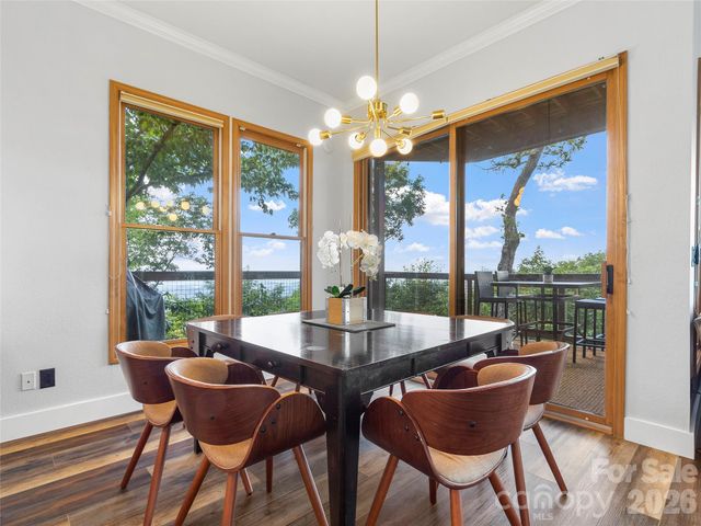 66 Club Villa Court D-3, Burnsville, NC 28714