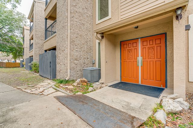 4111 Medical Dr Apt A105, San Antonio, TX 78229