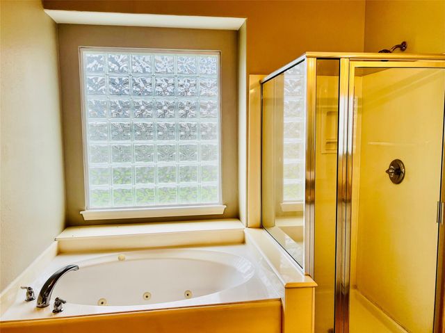 18215 Linden Forest Lane, Katy, TX 77449