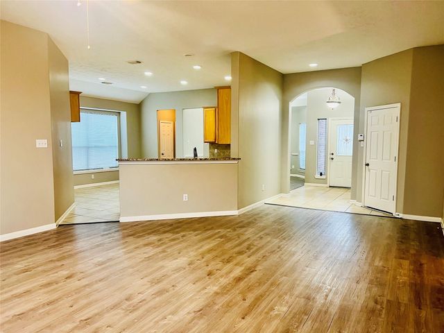 18215 Linden Forest Lane, Katy, TX 77449