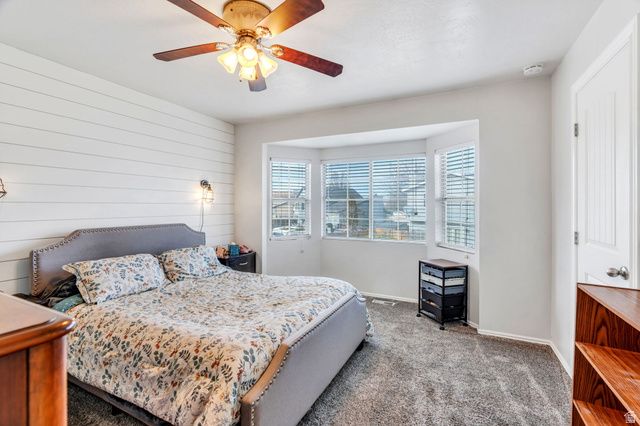 5166 W TICKLEGRASS DR, West Jordan, UT 84081