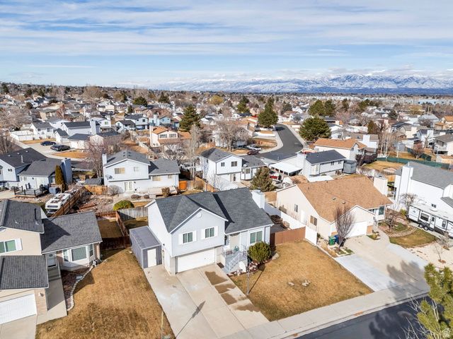 5166 W TICKLEGRASS DR, West Jordan, UT 84081