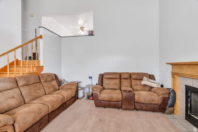 5166 W TICKLEGRASS DR, West Jordan, UT 84081