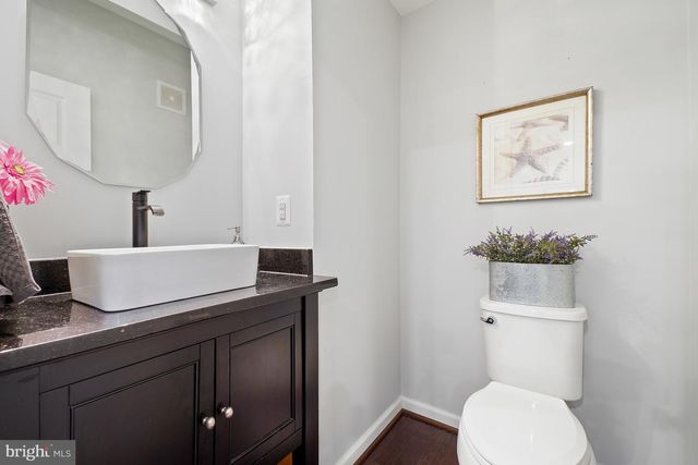 24523 GLENVILLE GROVE TER, Aldie, VA 20105