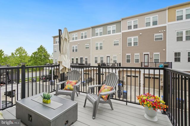 24523 GLENVILLE GROVE TER, Aldie, VA 20105