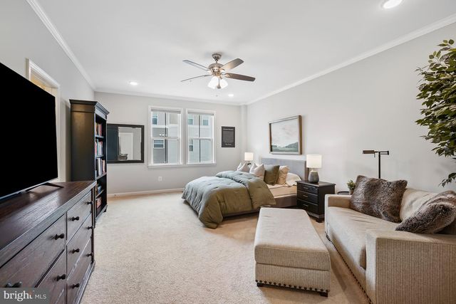 24523 GLENVILLE GROVE TER, Aldie, VA 20105