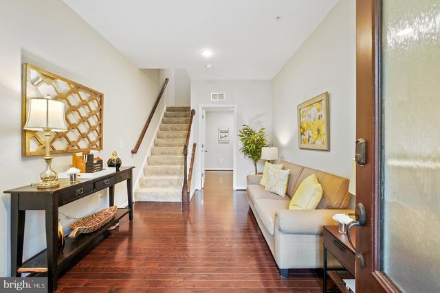 24523 GLENVILLE GROVE TER, Aldie, VA 20105