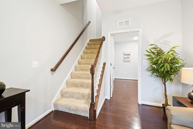 24523 GLENVILLE GROVE TER, Aldie, VA 20105