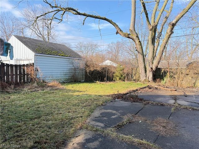 6526 Westminster Drive, Parma, OH 44129