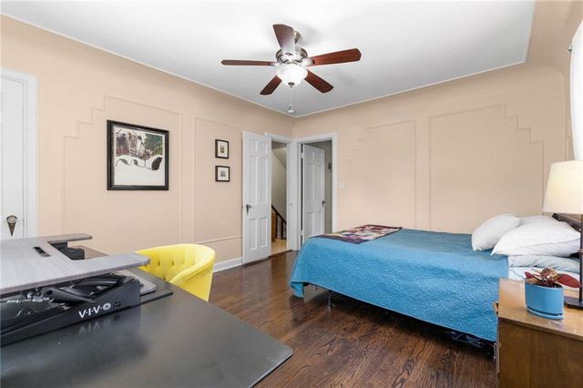 715 E Gregory Boulevard, Kansas City, MO 64131