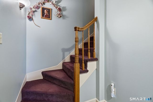 24 Lincoln Avenue, Norwich, CT 06360