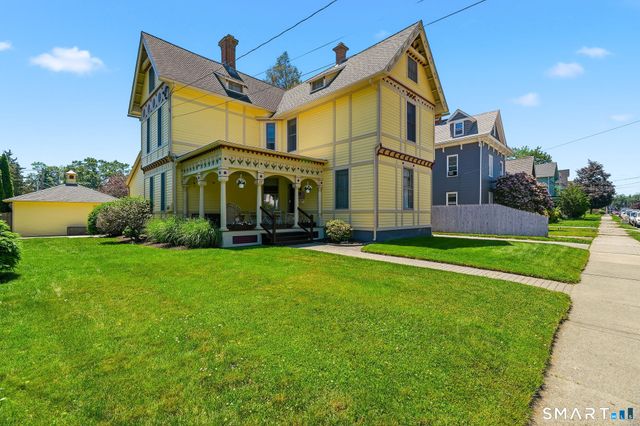 24 Lincoln Avenue, Norwich, CT 06360