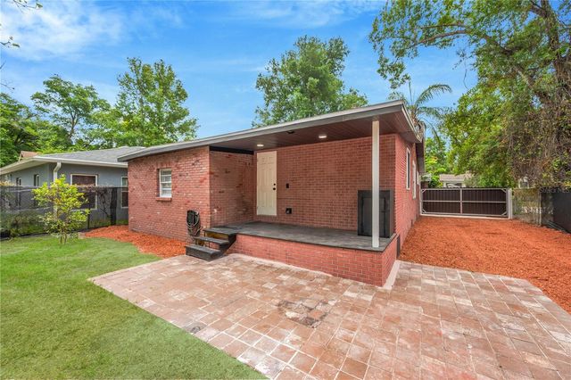 3206 E 24TH AVENUE, Tampa, FL 33605