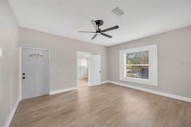 3206 E 24TH AVENUE, Tampa, FL 33605