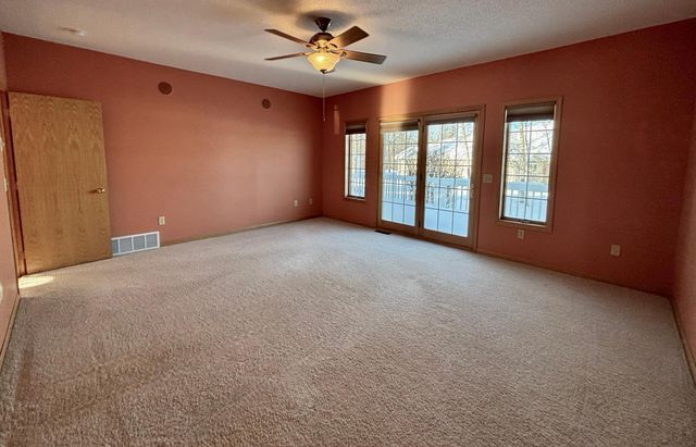 111 Oakwood Court, Thief River Falls, MN 56701