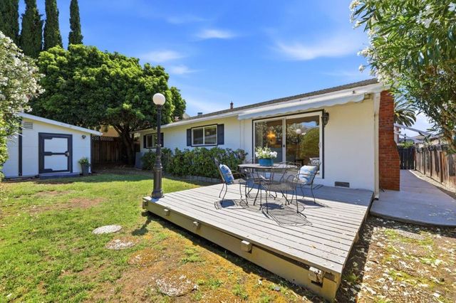 1865 Big Bend Drive, Milpitas, CA 95035