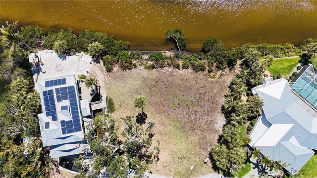 808 SUNCREST DRIVE, Nokomis, FL 34275