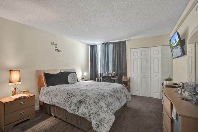 801 Lyons Road 19103, Coconut Creek, FL 33063