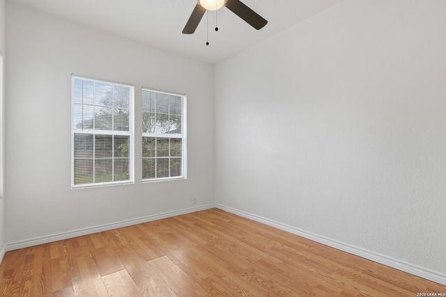 1030 W WINNIPEG AVE, San Antonio, TX 78225