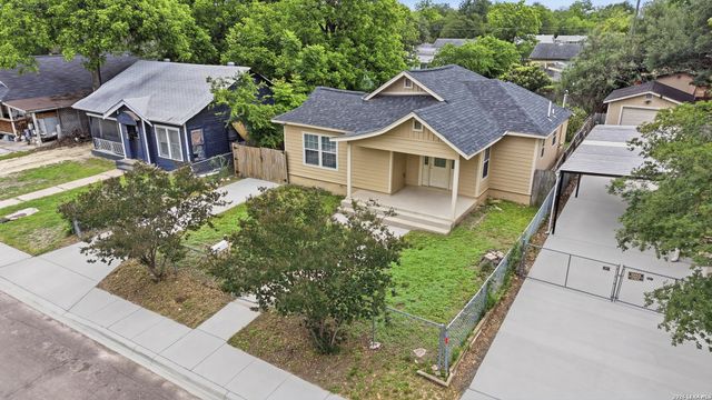 1030 W WINNIPEG AVE, San Antonio, TX 78225