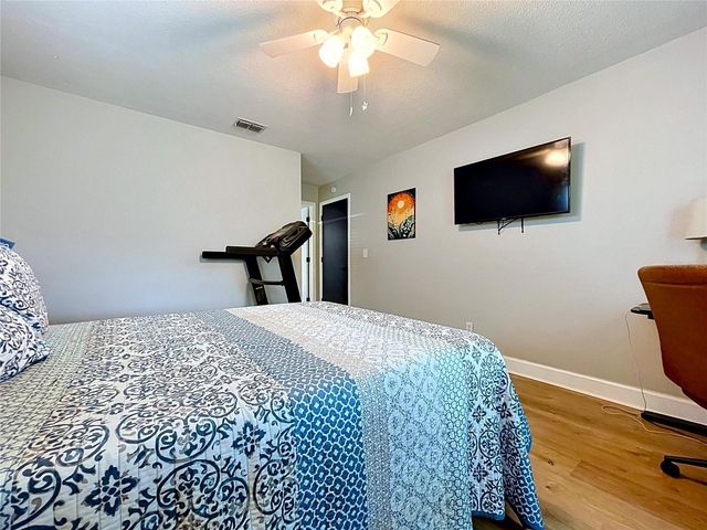 2210 ARBOR OAKS DRIVE, Valrico, FL 33594