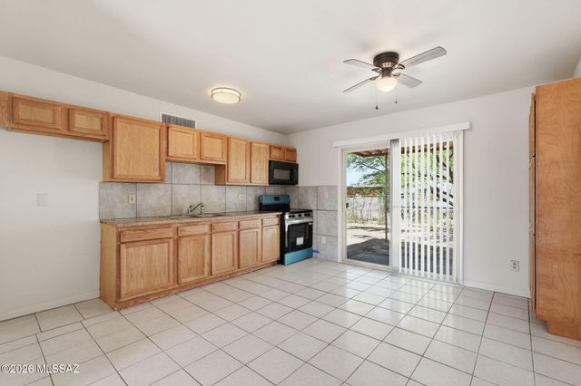 2127 E Nevada Street, Tucson, AZ 85706