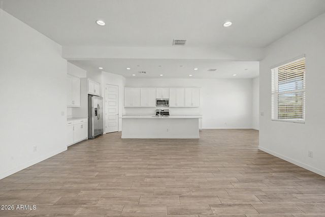 15024 W DESERT HOLLOW Drive, Surprise, AZ 85387