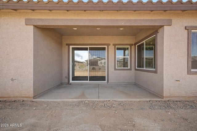 15024 W DESERT HOLLOW Drive, Surprise, AZ 85387