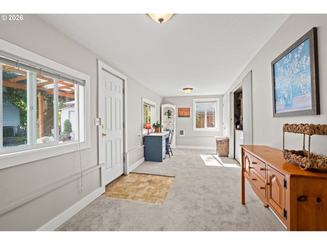 1701 16TH St, Oregon City, OR 97045