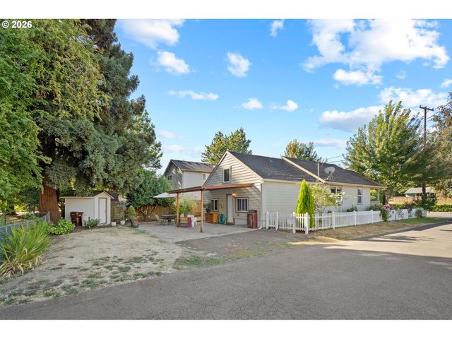1701 16TH St, Oregon City, OR 97045