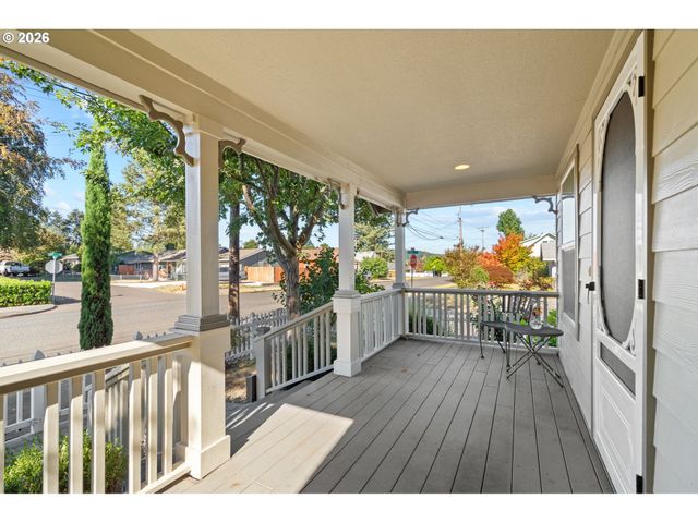 1701 16TH St, Oregon City, OR 97045
