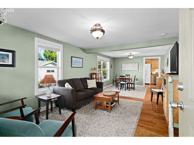 1701 16TH St, Oregon City, OR 97045