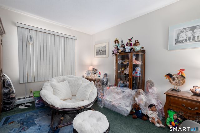 70 Pine Hollow Drive, Middlebury, CT 06762