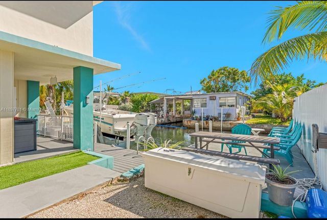 67 Coral Dr 1, Key Largo, FL 33037