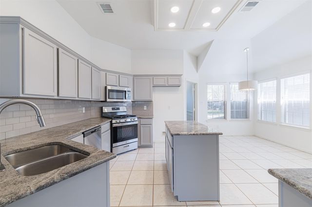 15022 Sapling Oak Court, Houston, TX 77082