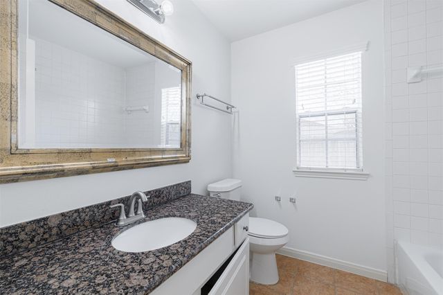 15022 Sapling Oak Court, Houston, TX 77082