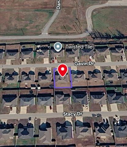 200 GAVIN Drive, Paragould, AR 72450