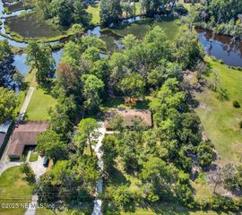 3656 CAPPER Road, Jacksonville, FL 32218