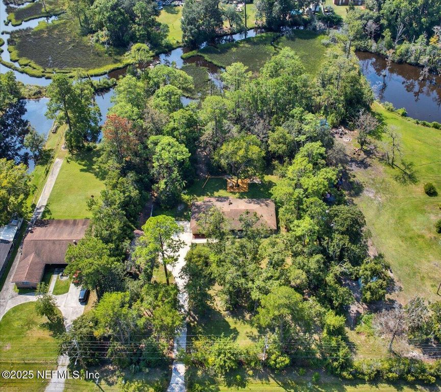 3656 CAPPER Road, Jacksonville, FL 32218