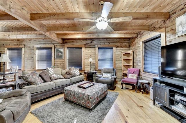 156 Bel Air Drive, Maysville, GA 30558