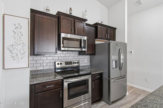 1933 Coleman Lake Drive, Calabash, NC 28467